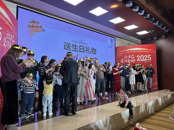 歐能機(jī)械2024年度年會(huì)盛況，2025讓自己變得更好