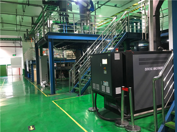 鋰電行業(yè)200度油溫機(jī)應(yīng)用，歐能機(jī)械更專業(yè)