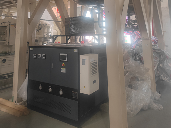 鋰電隔膜模溫機(jī)，提升鋰離子電池生產(chǎn)效率