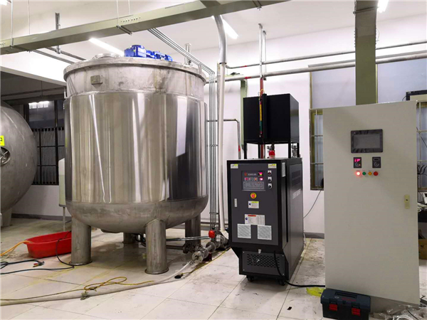油溫機溫度最高可以達到多少度？「歐能機械」最高400度
